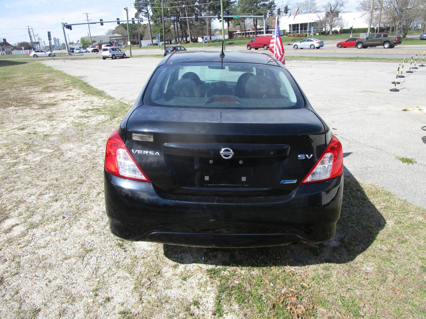 2015 Black Nissan Versa (3N1CN7AP6FL) , Manual transmission, located at 2553 Airline Blvd, Portsmouth, VA, 23701, (757) 488-8331, 36.813889, -76.357597 - Down Payment: $599 Weekly Payment: $85 APR: 23.9% Repayment Terms: 42 Months ***CALL ELIZABETH SMITH - DIRECTOR OF MARKETING @ 757-488-8331 TO SCHEDULE YOUR APPOINTMENT TODAY AND GET PRE-APPROVED RIGHT OVER THE PHONE*** - Photo#6